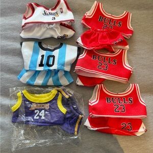 Set of 6 New Sports Labubu Jerseys - Includes Bulls, Lakers, Sixers & Messi